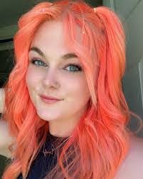 Alyssa Lamb's Instagram, Twitter & Facebook