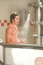 Shower Scene Sorry I Couldn T Decide On Just One I Remember When I First Saw This In The Movie I Thought I Was Going Zac Efron Pictures Zac Efron Gym Guys