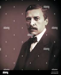 Von hugo hi-res stock photography and images