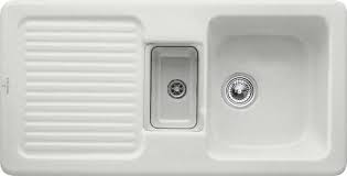 In the world of kitchen sinks, there are two standard options that most people can pick from: Condor 60 Built In Sink Rectangle 675901sm Villeroy Boch