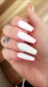 Red and white hearts nail design. Subtle Christmas Nails White Acrylic Nails Red Acrylic Nails Nails Design With Rhinestones