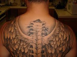 Parmi les images d'anges, nous voyons souvent celle d'archange michel, représentant. 59 Tatouages D Ailes D Anges Galerie D Images