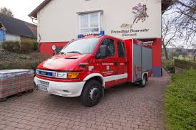 In cities, this is usually performed by the fire. Tragkraftspritzenfahrzeug Wasser Tsf W Freiwillige Feuerwehr Buchen Odenwald