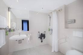 Das holiday inn hamburg bietet fitnessstunden und massagen kostenlos an und liegt in der forum hotel. Holiday Inn Hamburg Ab 63 8 5 Bewertungen Fotos Preisvergleich Tripadvisor
