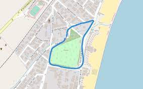 Manfredonia is situated on the coast, facing east, to the south of monte gargano, and gives its name to the gulf to the east of it. Pineta Wander Und Laufweg Manfredonia Provinz Foggia Italien Pacer