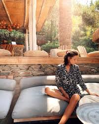 Yüsra geyik kaç yaşında, nereli? Yusra Geyik Kim Kac Yasinda Evli Mi Instagram Adresi Ne Arkak Sokaklar Zelis Kim