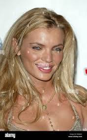 Hazel Bent's Instagram, Twitter & Facebook