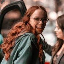 We added tons of photos of amybeth from the season 1 of anne with an e to the photogallery! 440 Amybeth Mcnulty Ideen In 2021 Dc S Legends Of Tomorrow Jonathan Crombie Anne Auf Green Gables