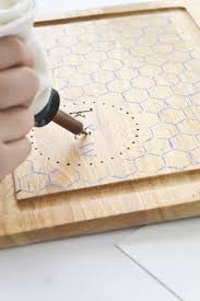 Diy Monogrammed Cutting Board Ruffled