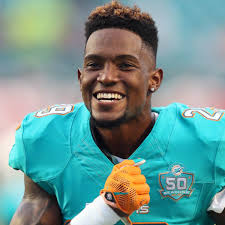 Dolphins trade Will Davis to Ravens