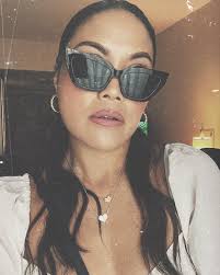 Giselle Alba's Instagram, Twitter & Facebook