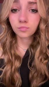 Christine Carnes's Instagram, Twitter & Facebook