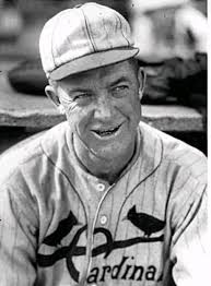 October 3, 1995: Iconic⚾️ 3️⃣0️⃣ yrs ago OTD One of most iconic moment &  image in Cleveland Sports history Following 11th inning HR to tie ALDS Game  1, Albert Belle points to