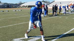 Find the latest in dk metcalf merchandise and memorabilia, or check out the rest of our nfl football gear for the whole family. D K Metcalf Seattle Wide Receiver