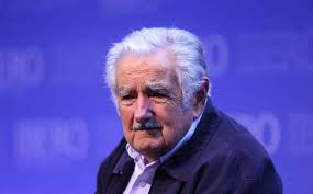 Jose Mujica Ex Presidente De Uruguay Deja La Politica Por Covid 19