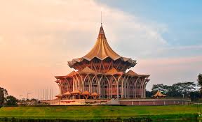 Like the rest of malaysia, kuching (and sarawak at large) has a significant muslim population, and as the state capital, kuching sports the largest mosque in the area. 10 Tips For Women Travelling To Kuching Sarawak Malaysia Zafigo