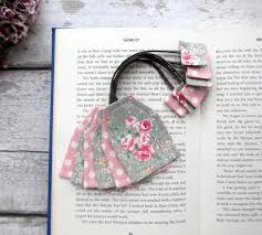 Bookmarks For Tea Lovers Tea Bag Bookmark Book Club Gifts Etsy In 2020 Bookclub Gifts Book Lovers Gifts Gift For Lover
