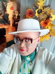 Cedric Torrence's Instagram, Twitter & Facebook