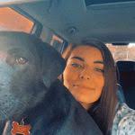 Dana Gulledge's Instagram, Twitter & Facebook