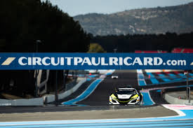Om te voorkomen dat de coureurs bewust buiten de baan gaan zijn er op een aantal punten op circuit paul ricard zogenaamde sausage kerbs neergelegd, naast de reguliere kerbstones. Blancpain Gt Series Endurance Cup 2019 Runde 3 Paul Ricard 1000 Km 1 2 6 19 Honda Nsx Gt3 Evo Schweizer Rennfahrer Philipp Frommenwiler Peilt An Den 1000 Km In Paul Ricard Einen Podestplatz An