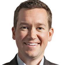 Stephen Bolinger's Instagram, Twitter & Facebook