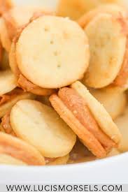 Homemade Ritz Peanut Butter Cracker Sandwiches Recipe Peanut Butter Crackers Homemade Snacks Butter Crackers