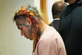 Jun 07, 2021 · rapper tekashi69, real name daniel hernandez and also known as 6ix9ine, tekashi 6ix9ine, tekashi 69, leaves after his arraignment on assault charges in county criminal court #1 at the harris county courthouse on august 22, 2018 in houston, texas. Everything You Need To Know About Tekashi 6ix9ine S Testimony So Far Gq