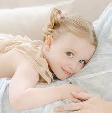 Tami Faust's Instagram, Twitter & Facebook