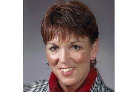 Amelia Leach's Instagram, Twitter & Facebook