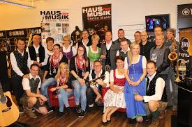 Sie können finden haus der musik stefan maier öffnungszeiten, adresse, anfahrtsbeschreibung und karte, fotos und telefonnummern +43314226211. Folx Tv Mit Einer Sendung Aus Rosental Voitsberg