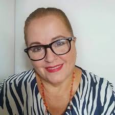 Tantissimi auguri a te e i tuoi cari genitori ☺️🎉🎉🎉🎉