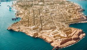 Malta is an archipelago, but only the three largest islands of malta, gozo (għawdex) and kemmuna (comino) are inhabited. Malta Entdecken Und Spuren Fti Reiseblog