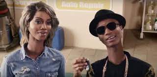 Ellputo, mi casa — bom bom 03:36. Tiwa Savage Wizkid Seyi Shay Appear In Hilarious Pepsi Long Throat Adverts