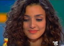 Ambra angiolini (roma, 22 aprile 1977) è un'attrice, conduttrice televisiva, conduttrice radiofonica e cantante italiana. Ambra Angiolini Telegatti 1994 Ambra