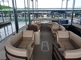 It is located near the 31mm and 2mm on the big niangua arm of the ozarks. Freedom Boat Club Lake Hartwell Eclipse Marine