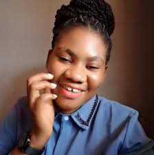 How men expect women to act nowadays since they're "the prize" 😭😭💔