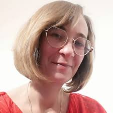 Lengyel anna dramaturg facebook oldalán osztotta meg gondolatait a zaklatási botrányok, azon belül is gothár péter ügye kapcsán. Elmo Certificate The European Lifestyle Medicine Organization