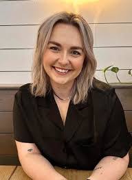 Christina Stull's Instagram, Twitter & Facebook