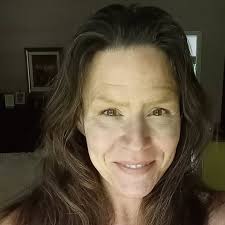 We use similar concepts in graphic design to either support or subvert  meaning, so although I already understand the intent, I have to say; your  explanation of the form and function of