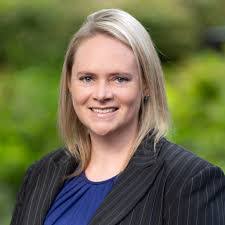 Chris Clunan's Instagram, Twitter & Facebook