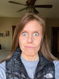 Amy Gunter's Instagram, Twitter & Facebook