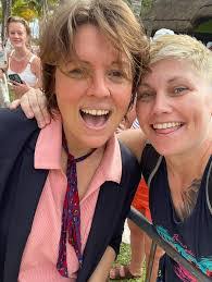 Melissa Dang's Instagram, Twitter & Facebook