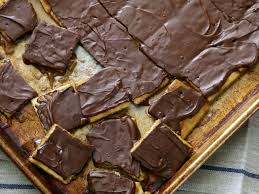 Then there's the key lime glaze. Caramel Cake Recipe Trisha Yearwood Vtwctr