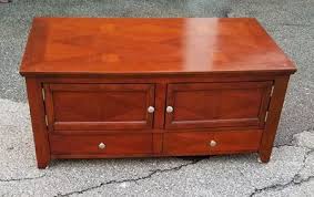 Thousands of companies like you use panjiva to research suppliers and competitors. Bernie And Phyl S Coffee Table With Drawers And Shelves For Sale In Nashua Nh Offerup