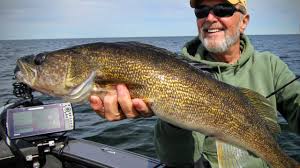 Fishing tactics with al lindner. Midwest Walleyes Angling Edge Tv Youtube
