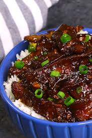 And there is always a ton of green onions. Easy Mongolian Beef Tipbuzz