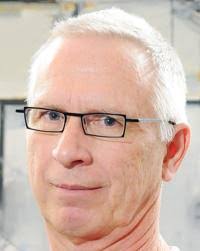 When it comes to love stories, bibliophilia is one for the books