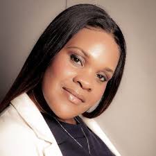 Joanna Diana Steele (@MissSteele)