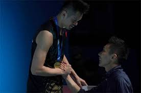 Likewise, both players were in their prime years between the years. Lin Dan Beats Chen Long For Malaysia Open Title Poses With Lee Chong Wei On Podium Badmintonplanet Com