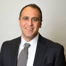 21 Entrepreneurs List Their Favorite Business Books to Help Inspire Others 